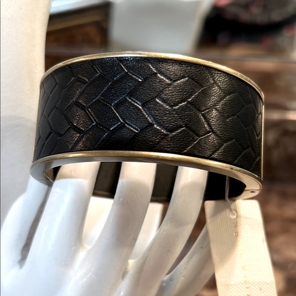 Trina Turk-Bold Modern -Embossed Black Leather Cuff-Magnetic Closure-NWT